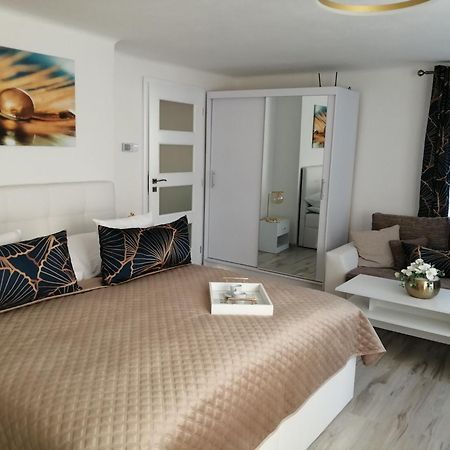 Apartman Deluxe 海布 外观 照片