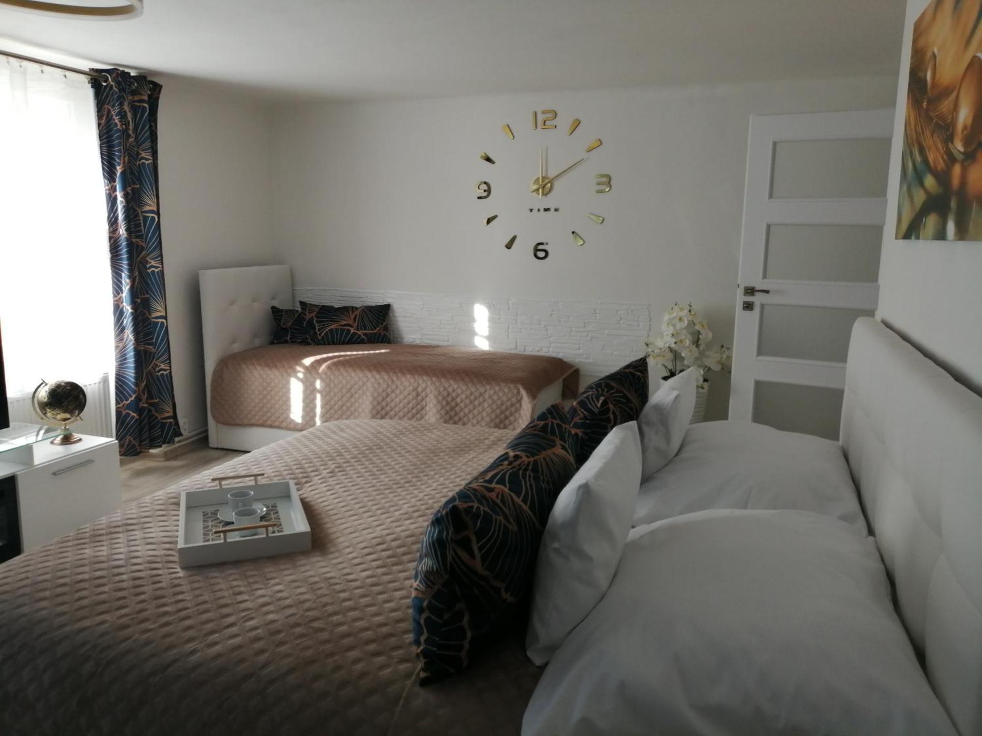 Apartman Deluxe 海布 外观 照片